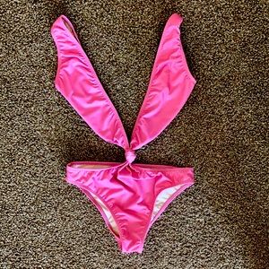 La gotta VS Victoria Secret size small swimwear